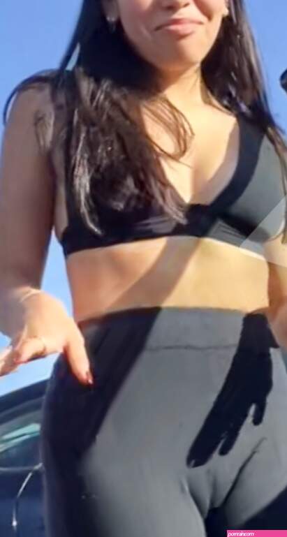 Candid creepshot