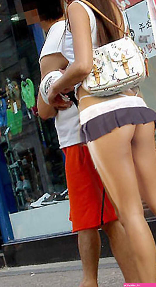 Candid creepshots