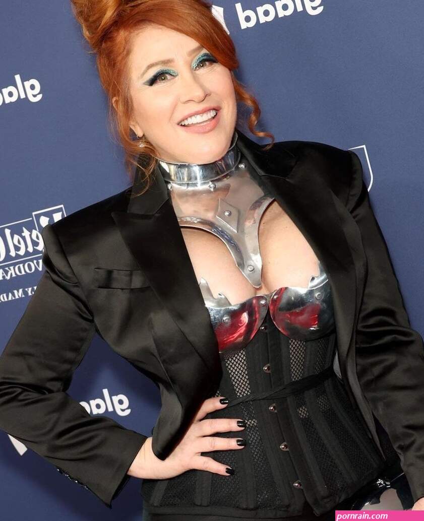 Lisa Ann Walter