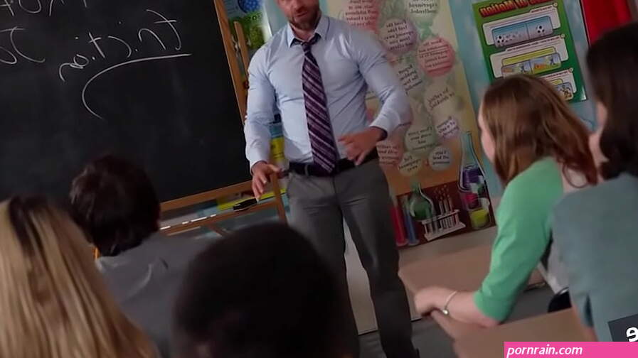 Beaux snap of his fingers and his hunky teacher Tristan is suddenly naked