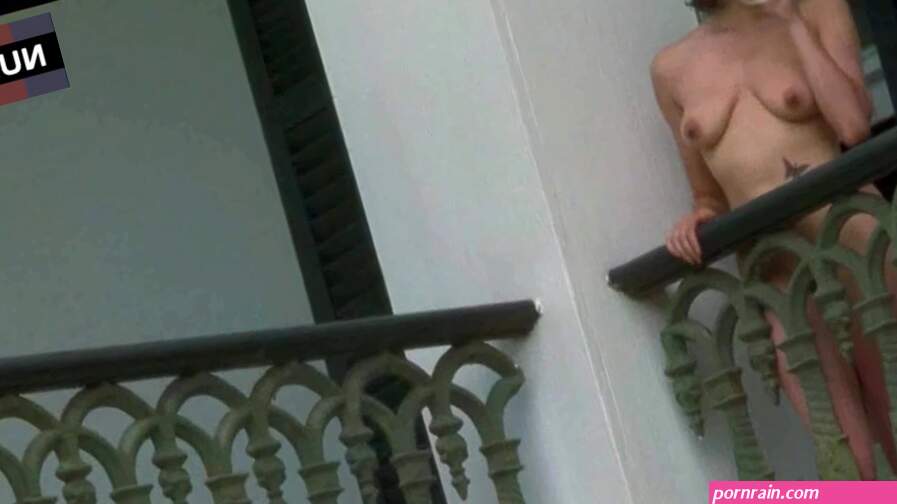 Teri Hatcher Completely Nude on Balcony
