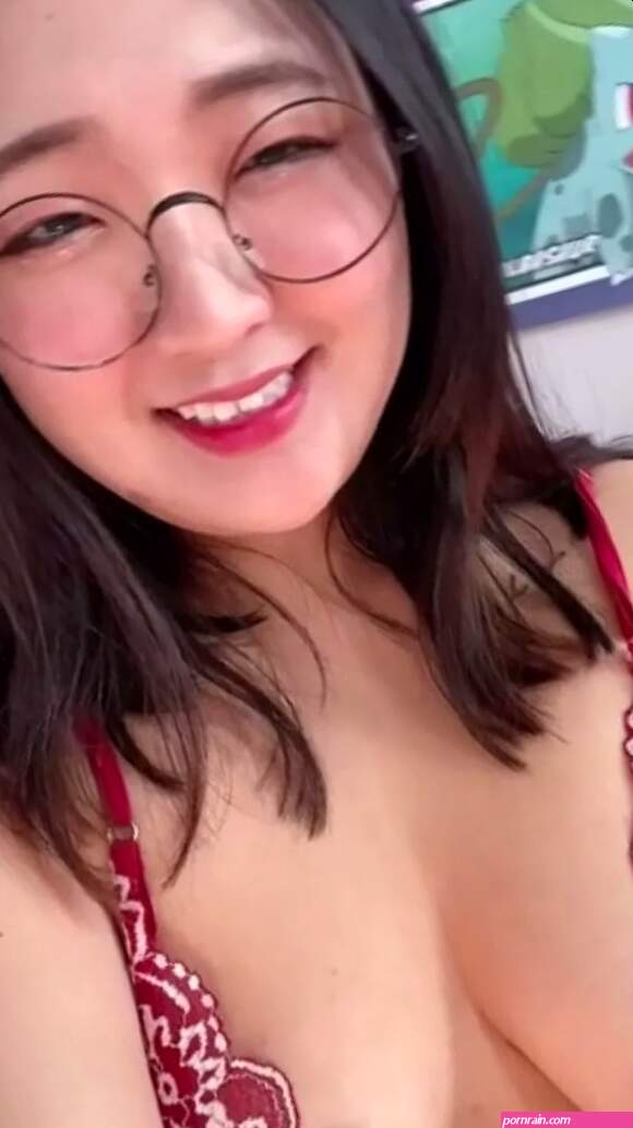 Aroomi Kim Sucking her Big Tits in Hot Lingerie Onlyfans Video
