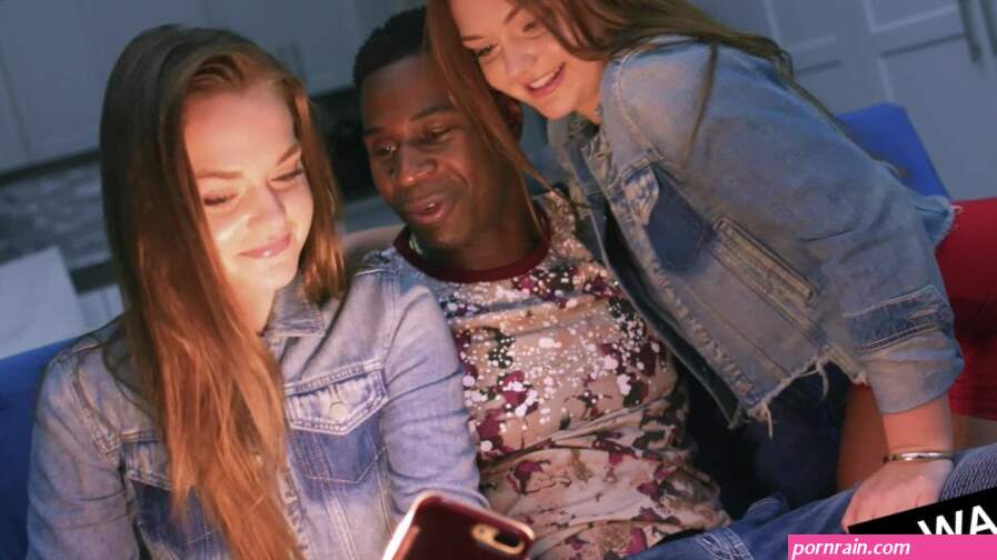BLACKEDRAW These BBC loving babes do EVERYTHING together