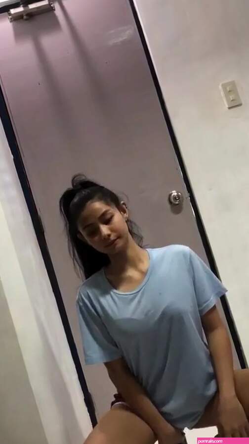 Cutest Asian Teen Rubbing Pussy With Massive Dildo Video
