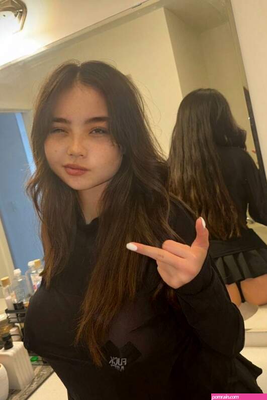 Yumi Chan Yumieto yumii6 Nude Leaks OnlyFans
