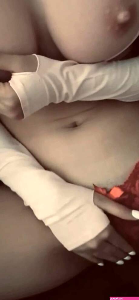Hmong Babe Hard Nipple and Pussy.