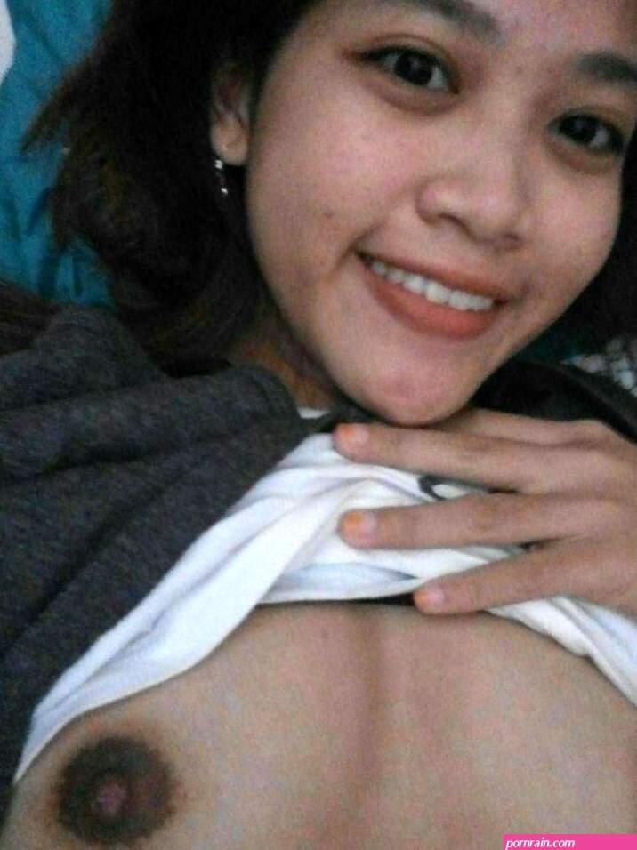 Bokep abg smp pamer toket