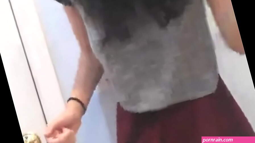 Novinha peitos durinhos
