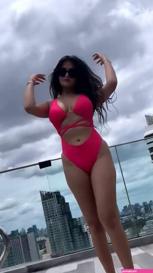 sassypoonamfans video Tweet