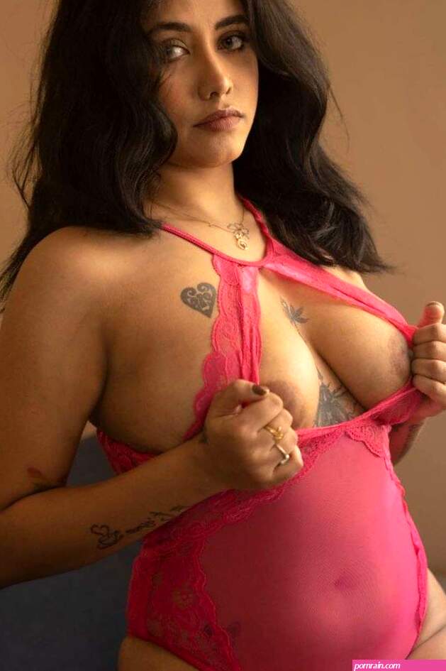 Yajnaseni Nude OnlyFans Photos 13