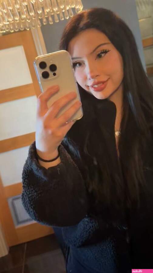 cherrycatxo smile if youre crazy for my boobs 3310111107 25.4 MB