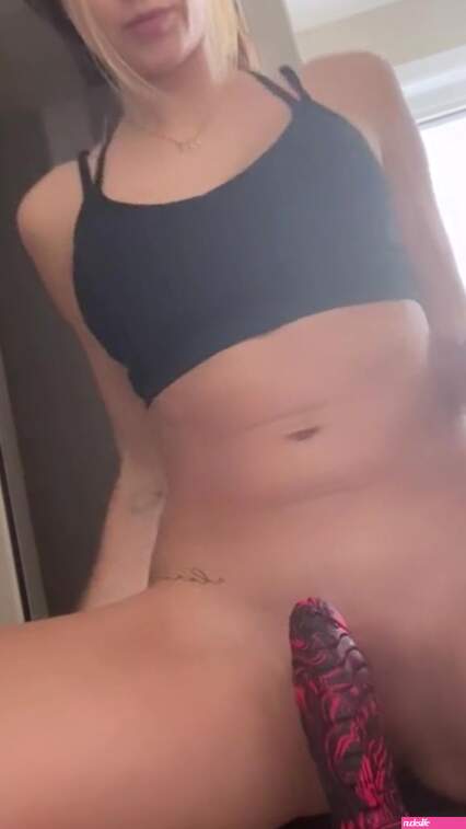 Urfavbellabby Fucking Machine Butt Plug Ppv Video Leak Go Tany Nudesexiezpix Web Porn