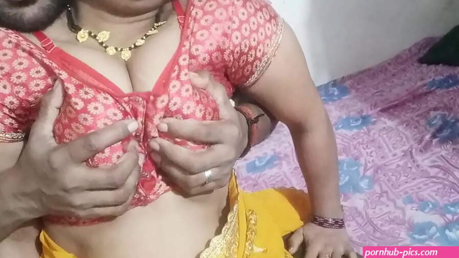 Hot Indian Aunty Saree Sex.