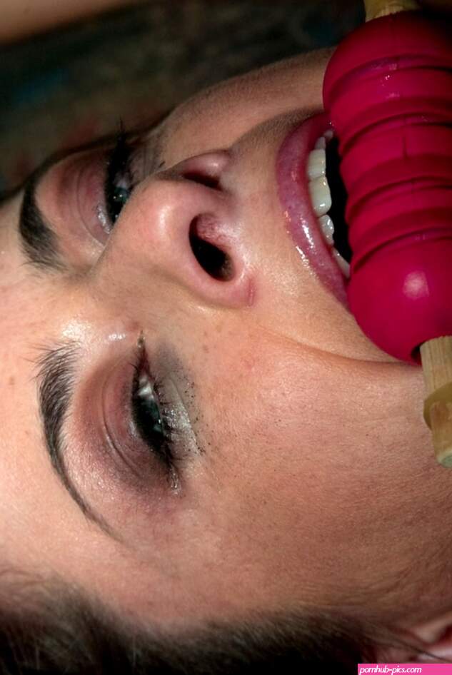 Devicebondage Cecilia Vega Price Brunette Private yes porn pics xxx