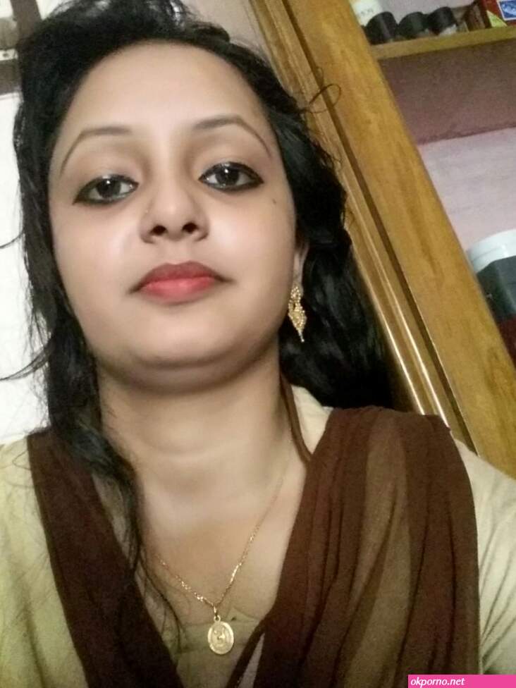 NEPALI SEXY BHABHI 350NUDE PICS SET 2