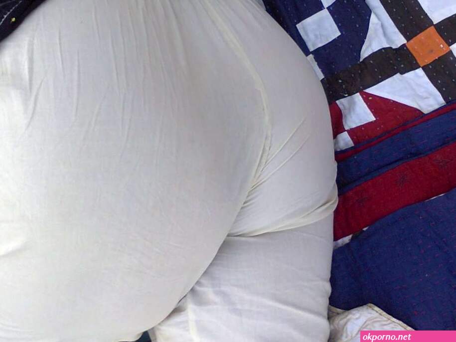 Sexy gaand salwar ke andar