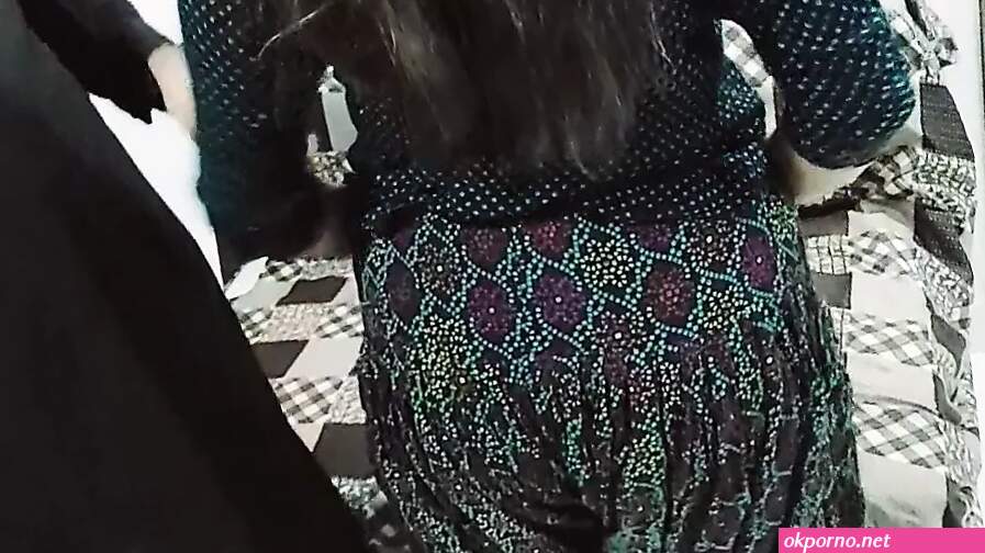 Sexy gaand salwar ke andar