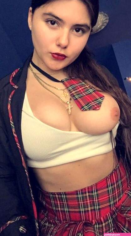Raeleerudolph22s Nudes 13929055