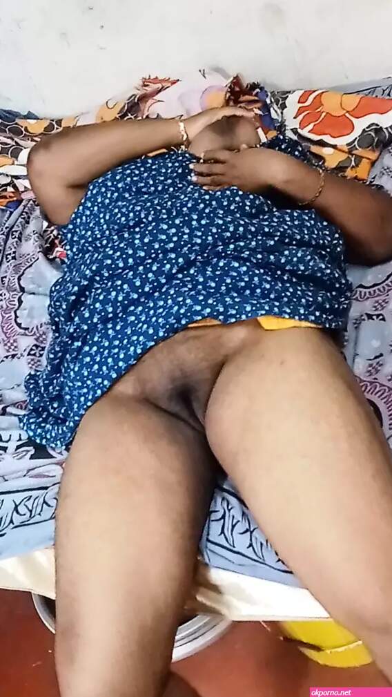 Indian Anty Hot Sexy Videos: BBW Homemade Porn by FapHouse