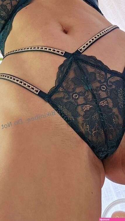 Bikinibee Kitana bikinibee bikinibeefit leaked nude from OnlyFansPatreon