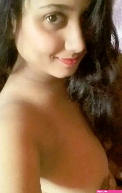 Rich Girl Ruby Ki Indian Boobs Pic