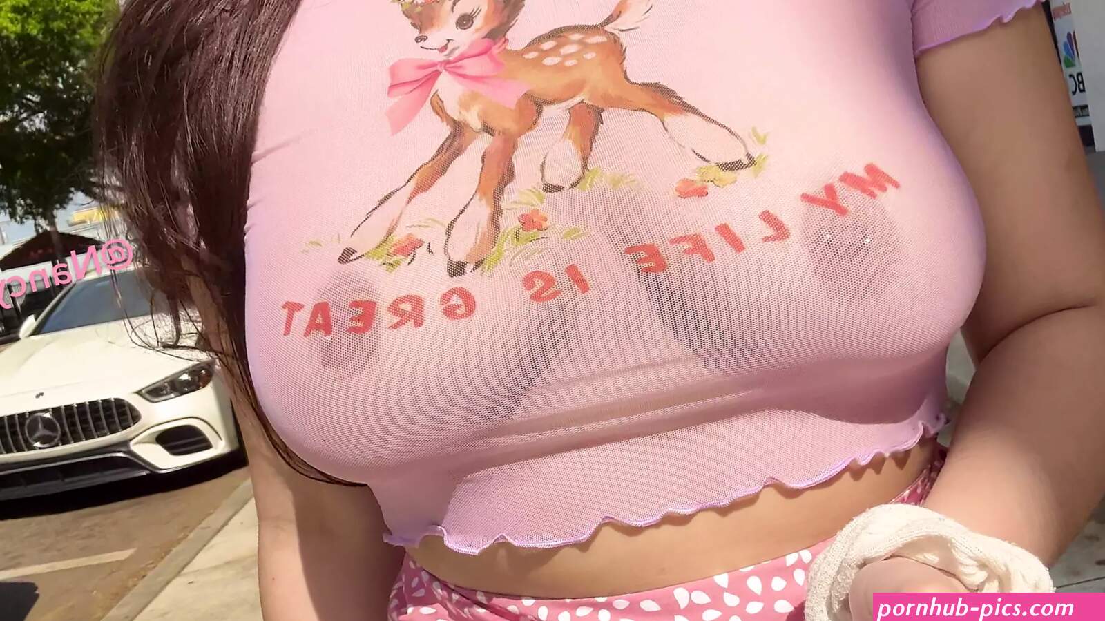 Day with Wife no bra side boob shirt with pierced nipples in public flashing