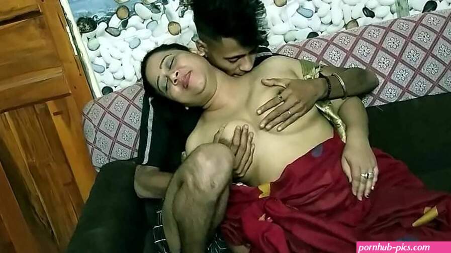 indian desi aunty fucked by young boy for money real homemade sex video clear hindi audio