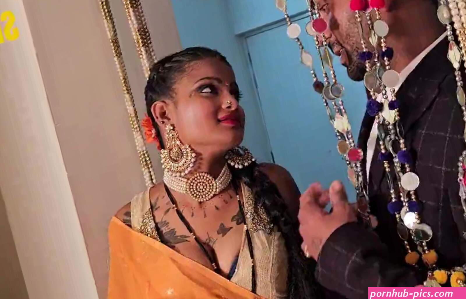 Sexy Bhojpuri Bhabhi Nude Photos Nangi Chut Gand Images XXX Pics