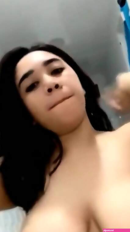 Tasya Mahasiswi Bugil Jembut Lebat Omek