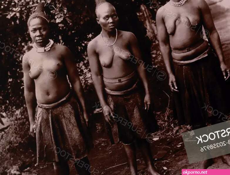 Three Topless Zulu Women Standing in Row Portrait Africa 1890