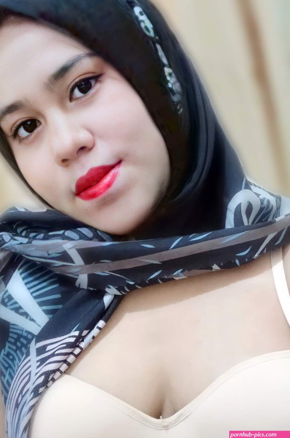 Tante cantik bugil