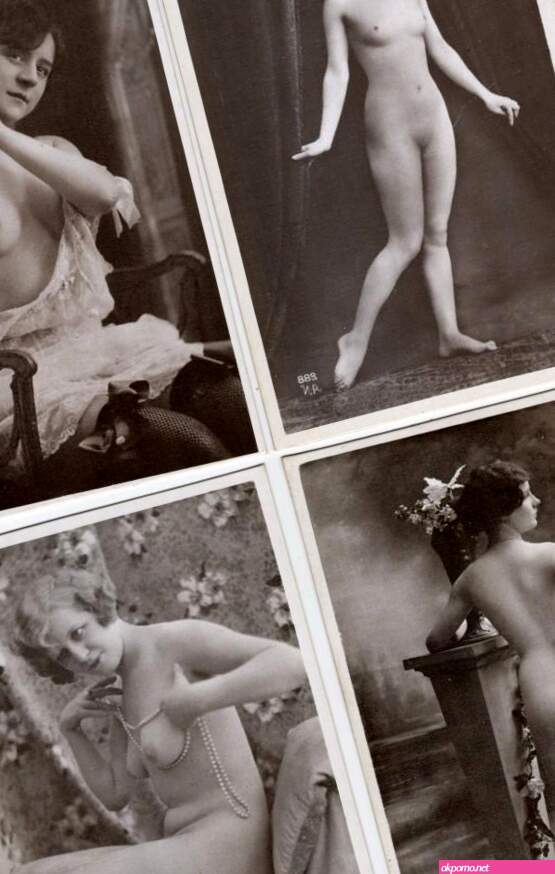 erotismo. mujeres desnudas. 4 postales