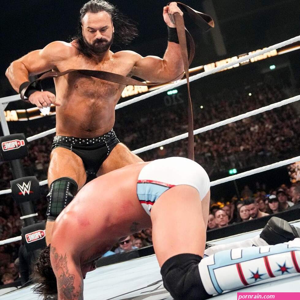 6 Villainous Thoughts on WWEs Bash in Berlin