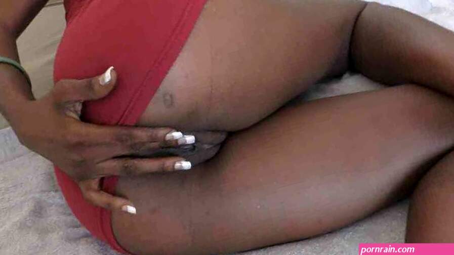Hot Cream for My Young Black Vagina: African Porn by Bambula X