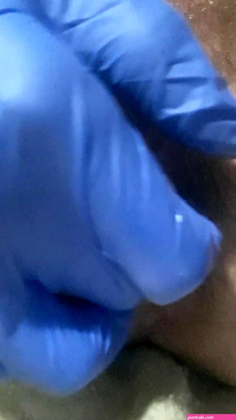 Laytex glove anal fingering!!!