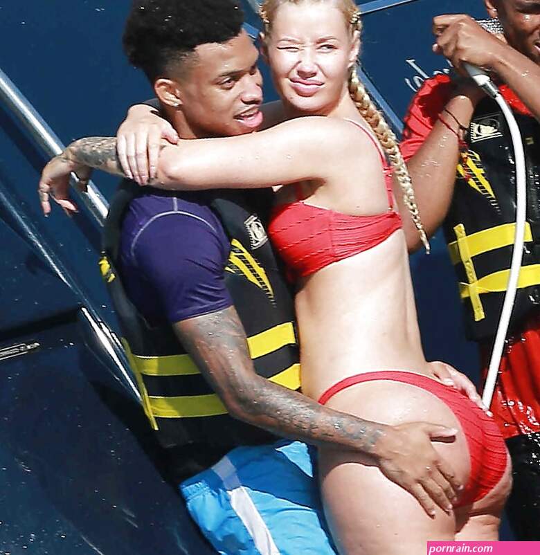 Iggy Azalea Phat Ass Pussy Gallery 3 HQ