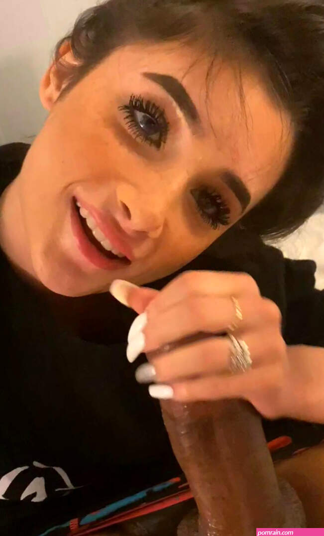 Mackenzie Jones Sloppy Blowjob Onlyfans Video Leaked