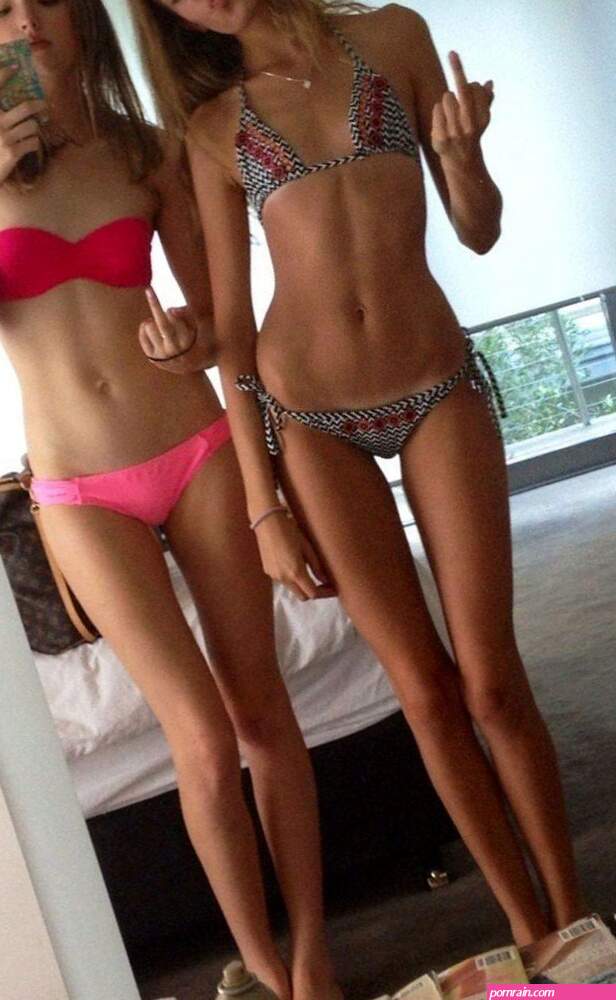 Sassy Girls Porn Pic