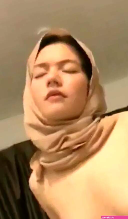 hijab arabsluts