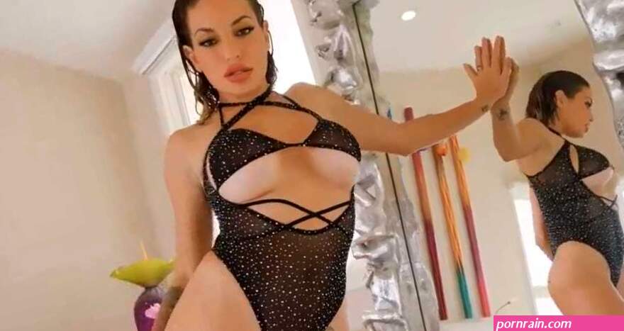 Kissa Sins