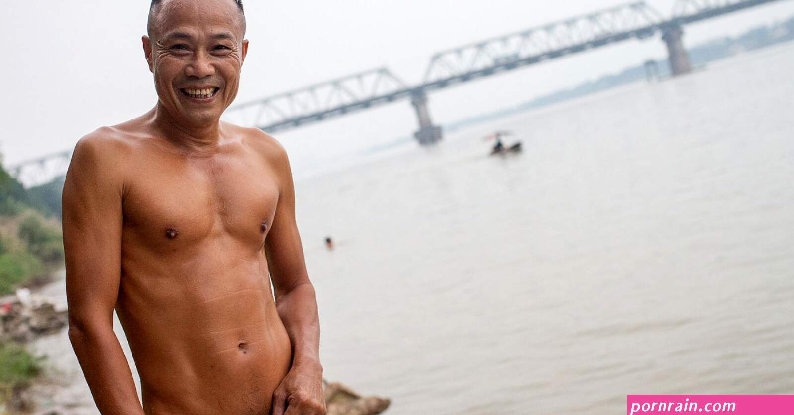 Photos The Naked Truth Behind Hanois Banana Island Nudists