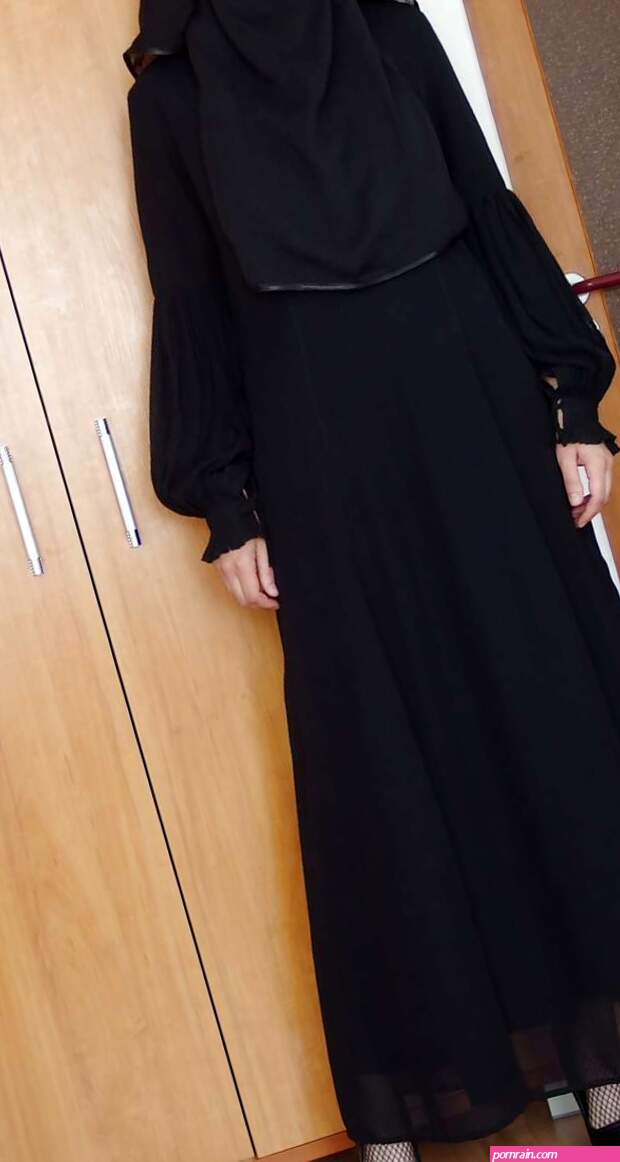 Ebony niqab