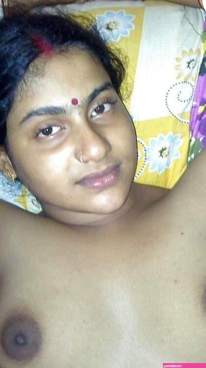 Hairy Telugu housewife naked photos before sex