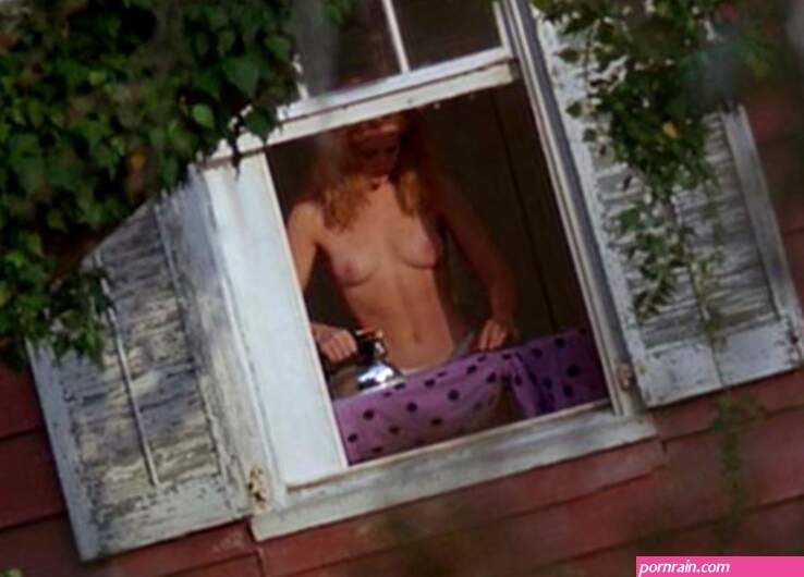PARADISE NUDE SCENES