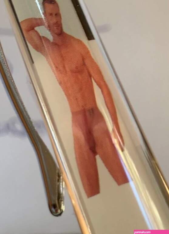 Tip Strip Pen Nude striping Man Male Model