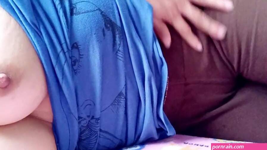 Bolivian stepmother gives her stepson a homemade porn video so he can come and fuck her intensely