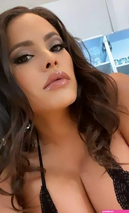 Luna Star Nude OnlyFans Leak Picture 4KKBMVy5uZ