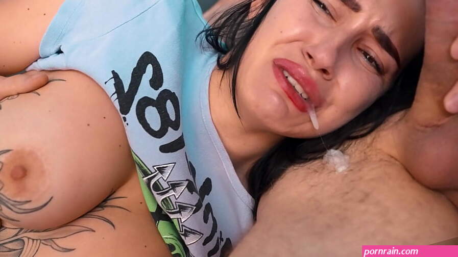 Step son put big cock and fuck step moms mouth while TV show! Step mother hates oral creampie