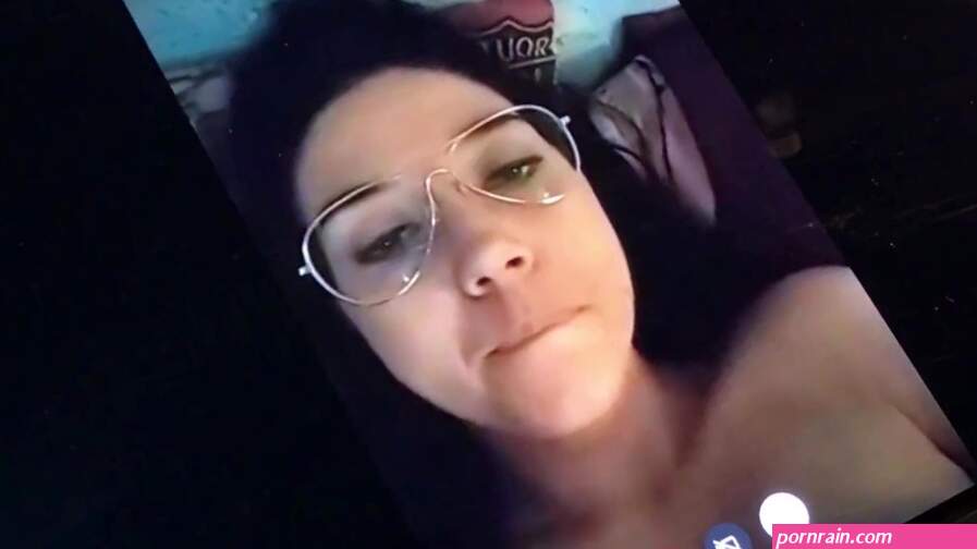 Me graban haciendo cibersexo muy cachonda con un fan