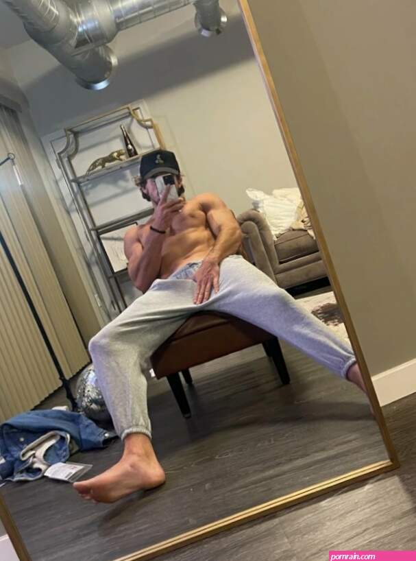 Too Turnt Tony tooturntuncensored OnlyFans leaked photo 11251228 on Thotporn